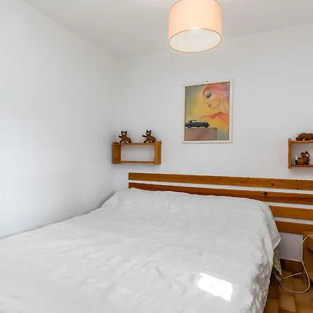 Apartment Port Lano By Interhome